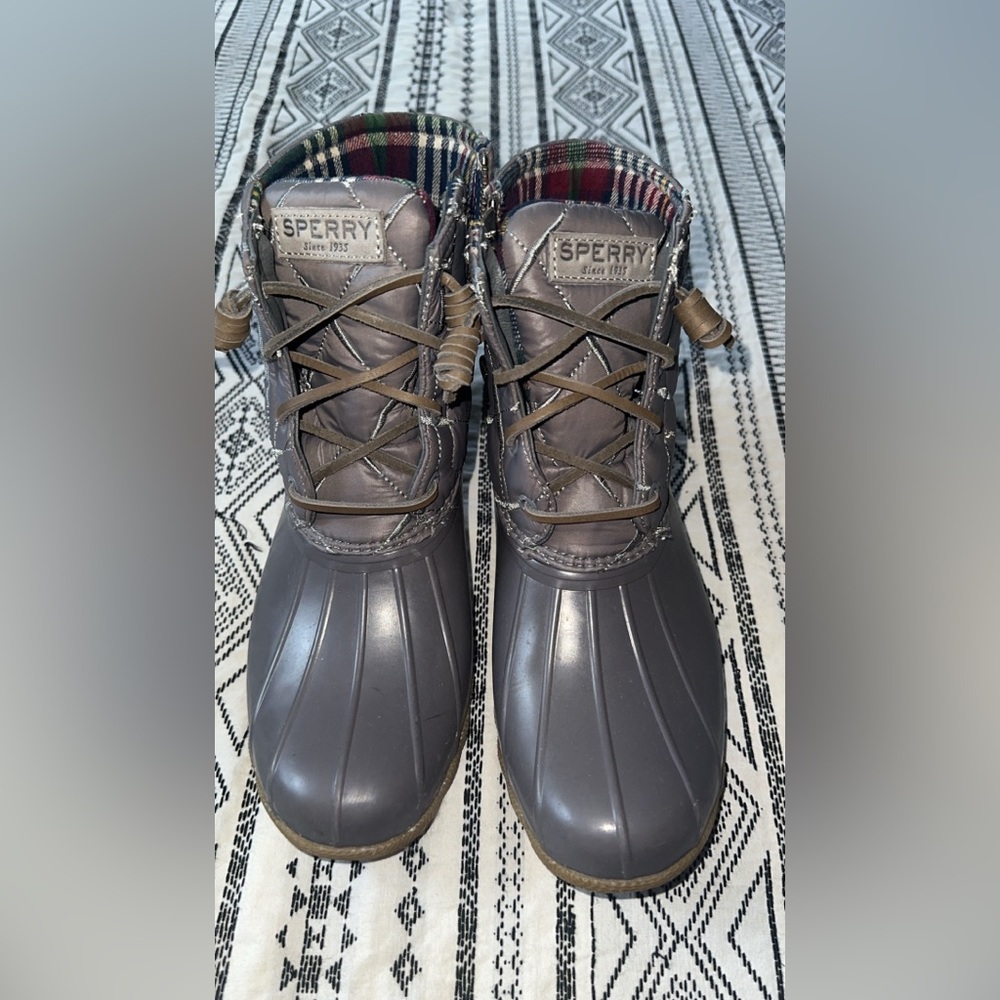 Sperry rain and snow boots